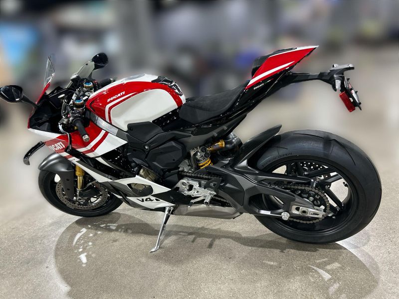 Used 2025 Ducati PANIGALE V4 TRICOLORE Image 16