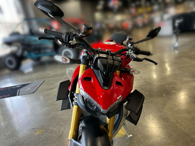 Used 2021 Ducati STREETFIGHTER V4S Image 19