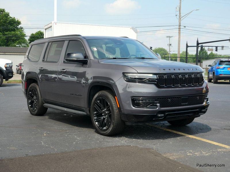 2024 Jeep Wagoneer Series II CarbideImage 13