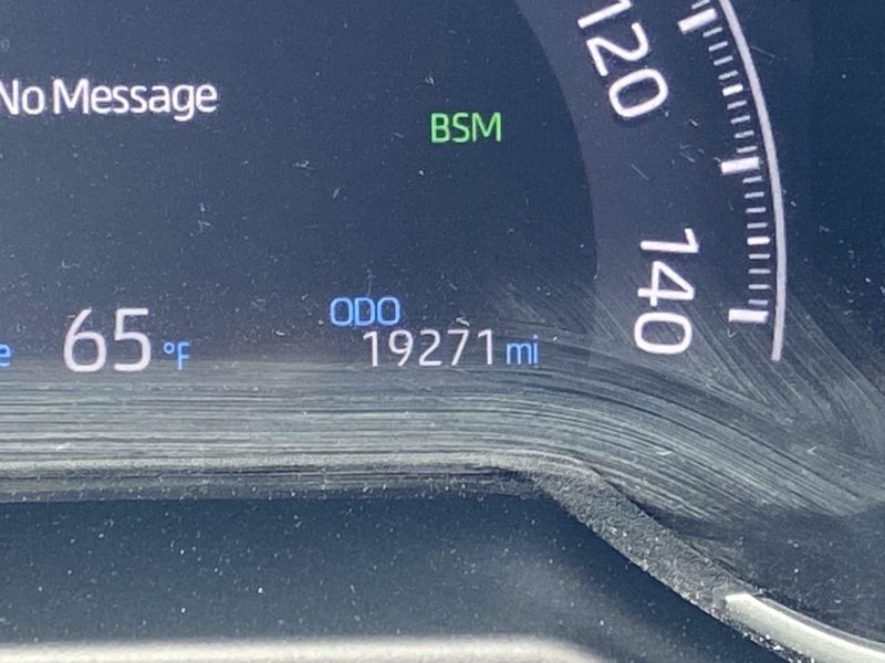 2023 Toyota RAV4 XLEImage 29