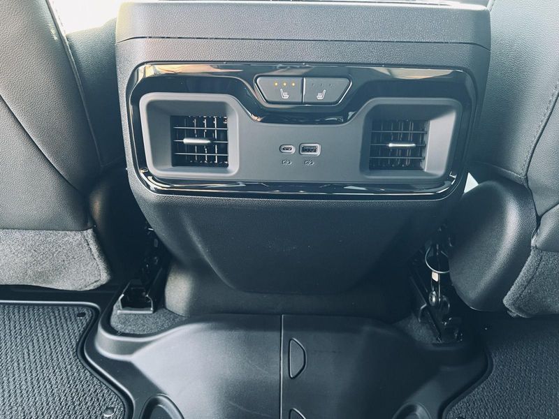 2026 Gmc Sierra 1500 AT4 photo 39