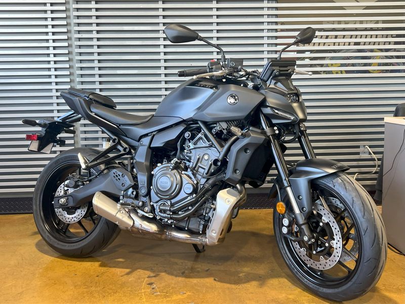 2025 Yamaha MT-07 Image 1