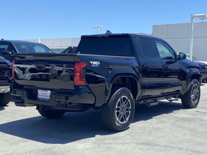 Used 2025 Toyota Tacoma TRD SportImage 3