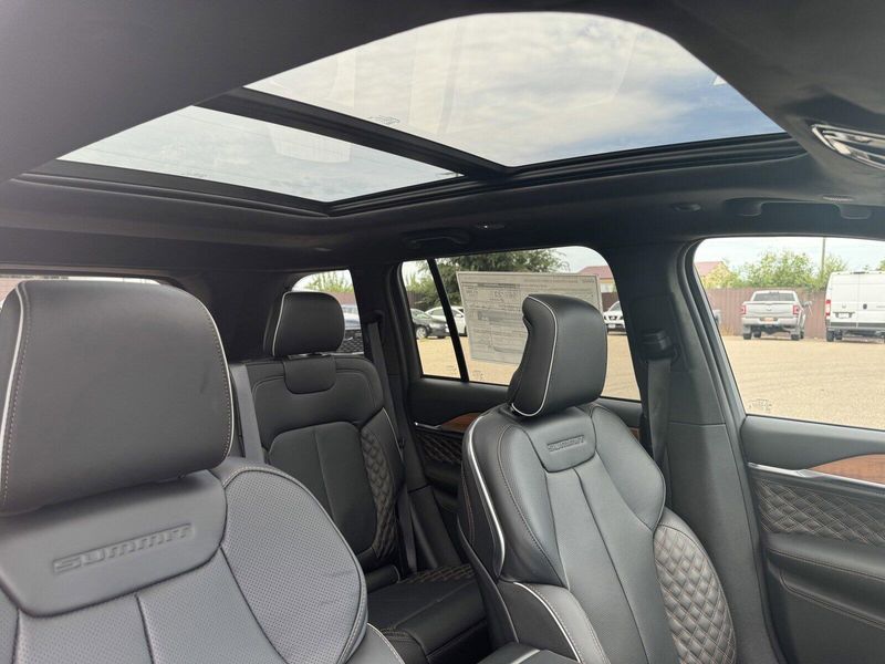 2024 Jeep Grand Cherokee 4xe Summit ReserveImage 23