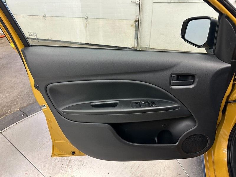 2023 Mitsubishi Mirage ESImage 17