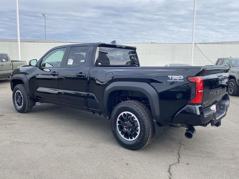 2024 Toyota Tacoma TRD Off RoadImage 5