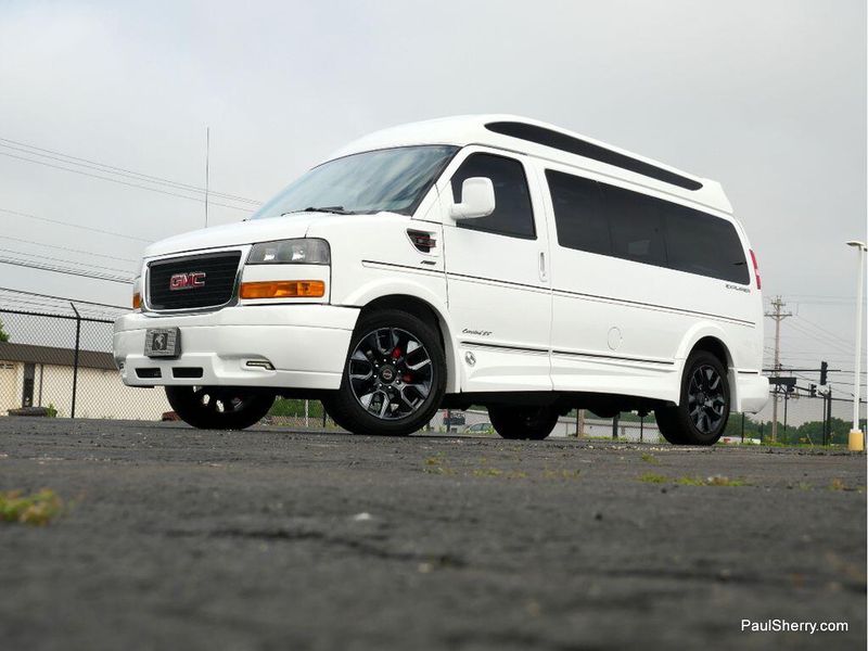 2023 GMC Savana Cargo Image 14