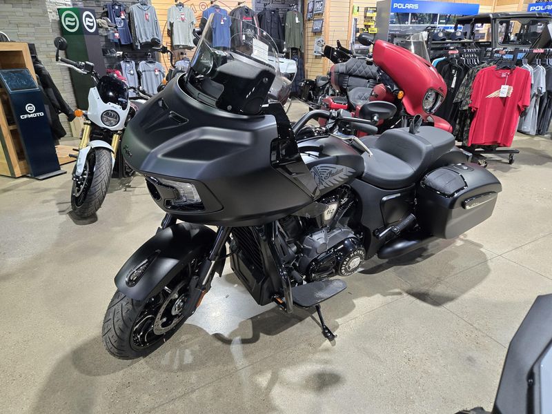 NEW 2025 INDIAN MOTORCYCLE CHALLENGER DARK HORSE 112 RA 49ST Image 7