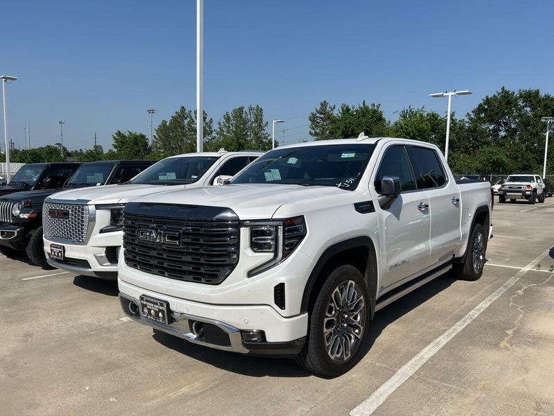 2024 GMC Sierra 1500 Denali UltimateImage 1
