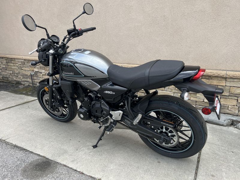 2023 Kawasaki Z650RS ABS Image 10
