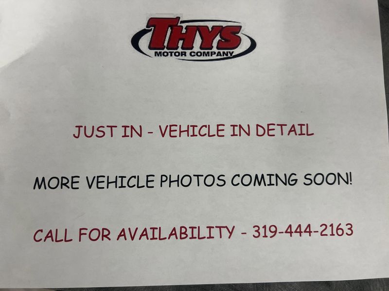 Used 2014 RAM 1500 LaramieImage 2