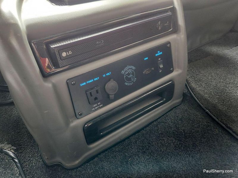2022 Chevrolet Express Cargo Image 49