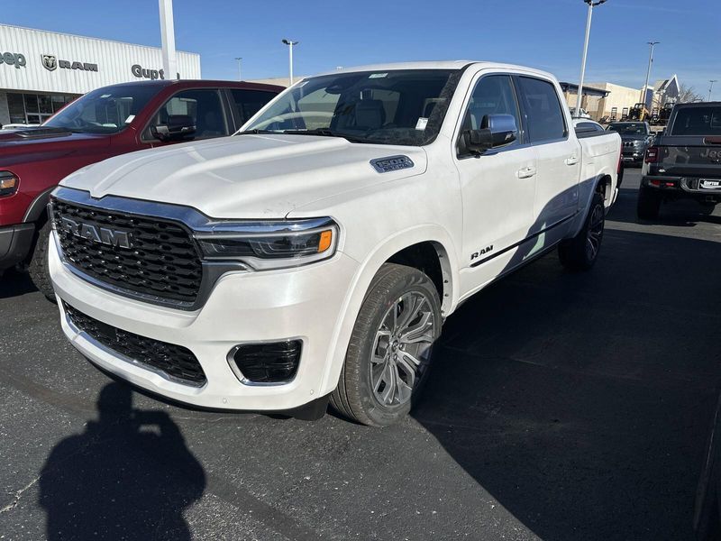 2025 RAM 1500 Tungsten Crew Cab 4x4 5