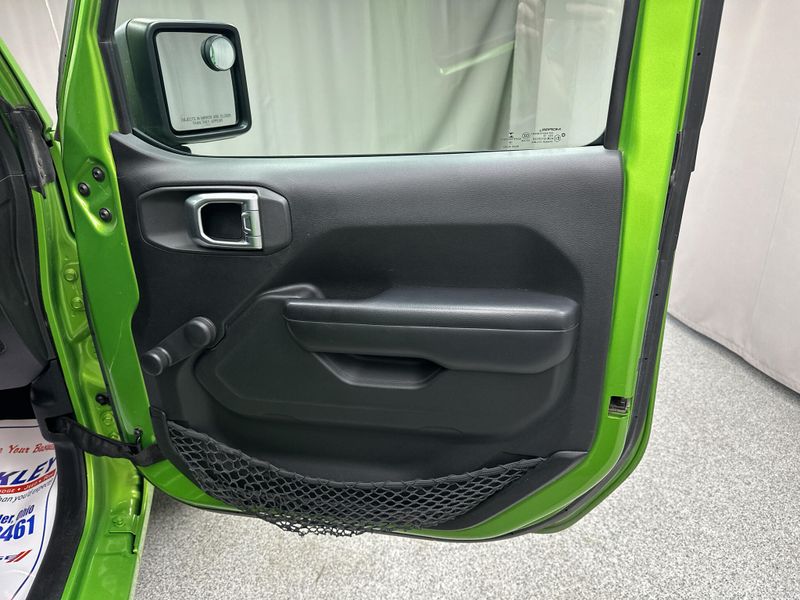 Used 2019 Jeep Wrangler Unlimited SportImage 13