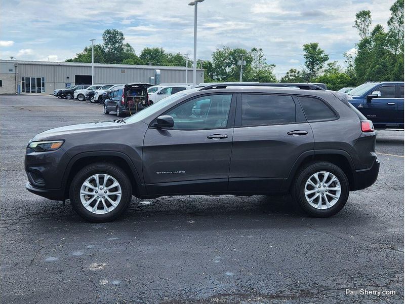 Used 2022 Jeep Cherokee Latitude Lux