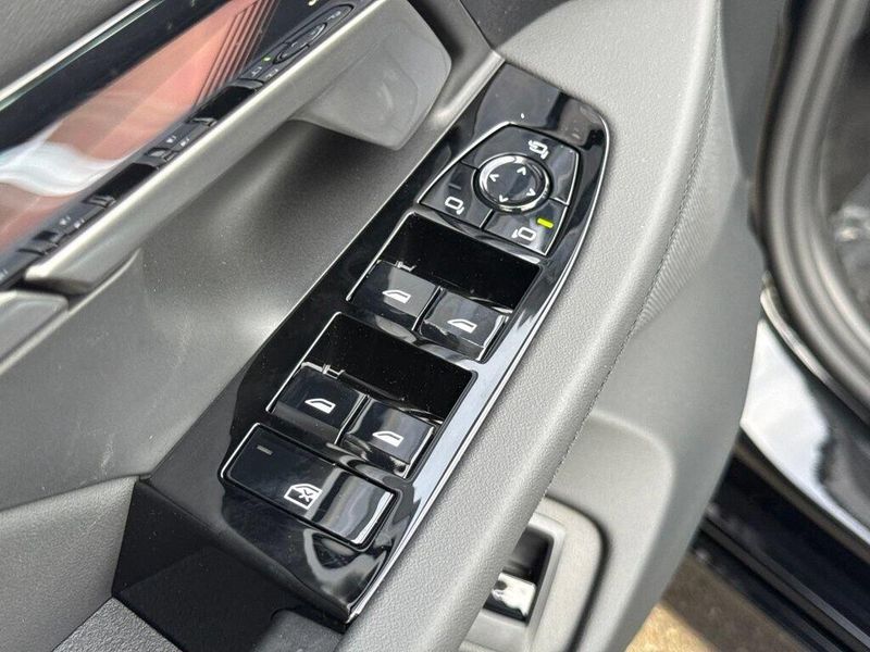 New 2027 BMW 5 Series 530iImage 16