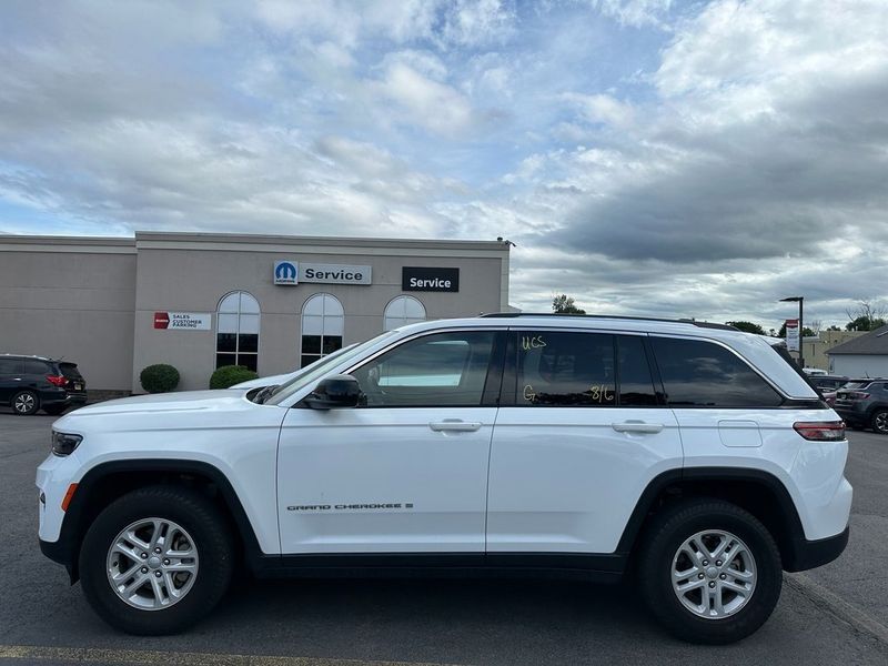 2023 Jeep Grand Cherokee LaredoImage 6