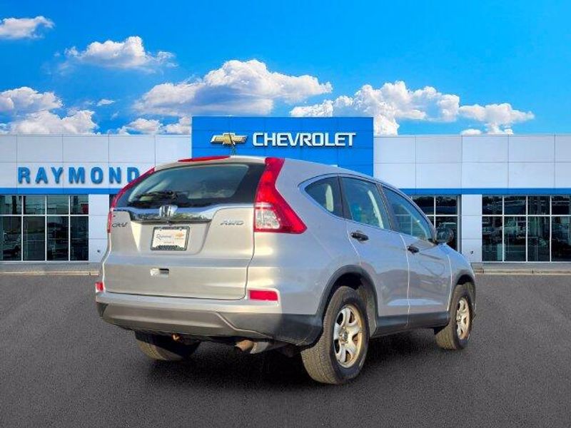 Used 2016 Honda CR-V LXImage 4