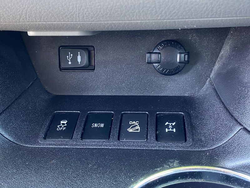 Used 2015 Toyota Highlander XLEImage 23