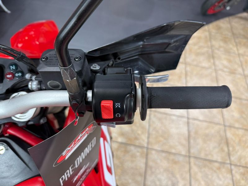 Used 2023 Other ES 700 Image 19