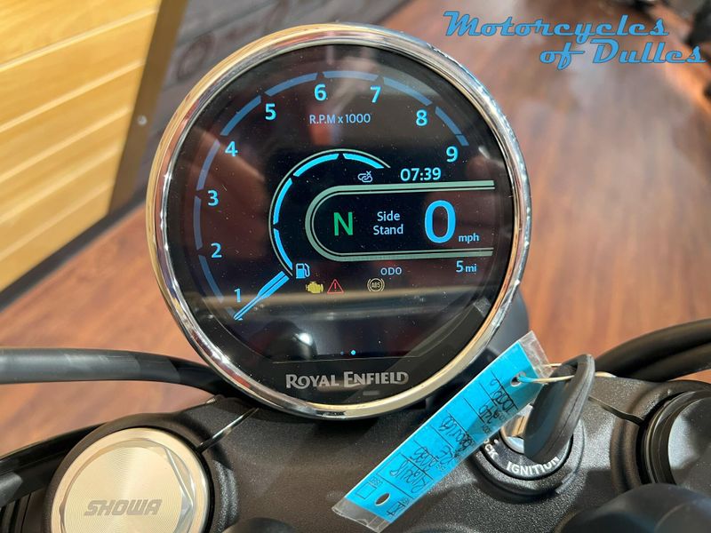 New 2025 Royal Enfield Bear 650 Image 13