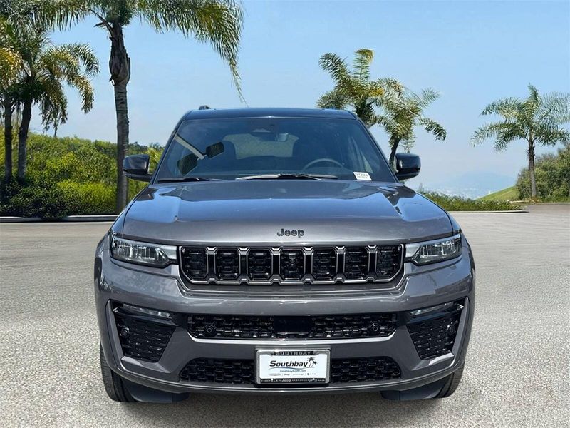 New 2026 Jeep Grand Cherokee L Limited Reserve 4x4