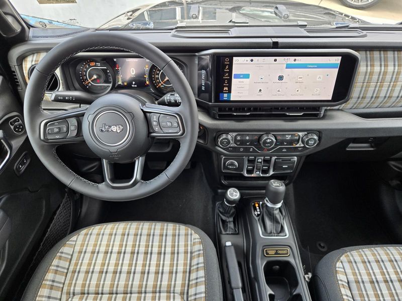 New 2026 Jeep Wrangler 4-door 85th Anniversary Edition