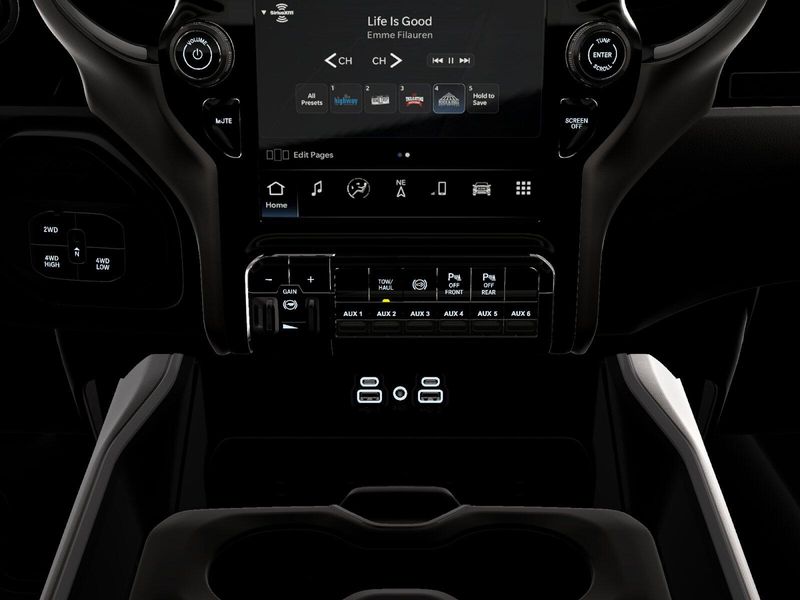 New 2026 RAM 2500 Big Horn Crew Cab 4x4 8' Box