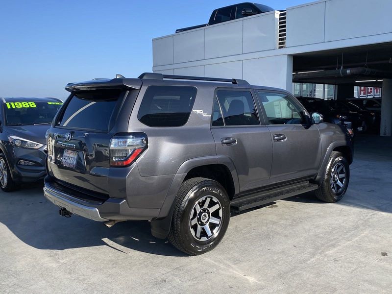 2023 Toyota 4Runner TRD Off-Road PremiumImage 4