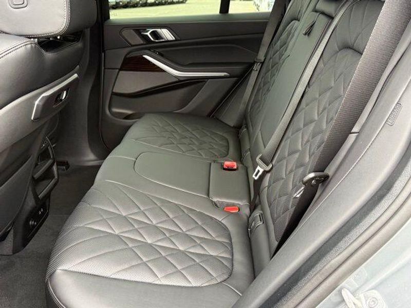 New 2026 BMW X5 xDrive40iImage 26
