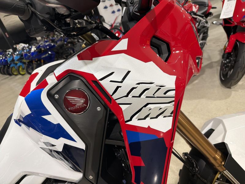 New 2026 Honda AFRICA TWIN ADV SP ES DCT Image 23