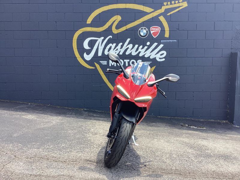 New 2026 Ducati PANIGALE V2 