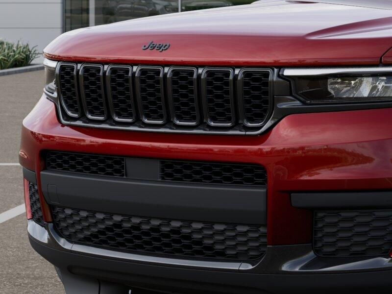 New 2025 Jeep Grand Cherokee L Altitude X 4x4Image 36