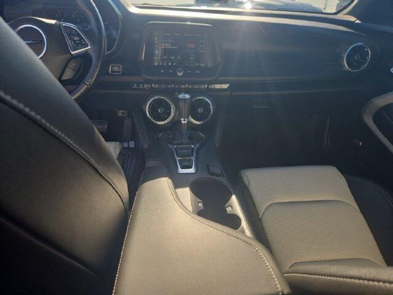 Used 2021 Chevrolet Camaro 2LTImage 15