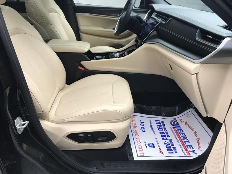 Used 2023 Jeep Grand Cherokee LimitedImage 18