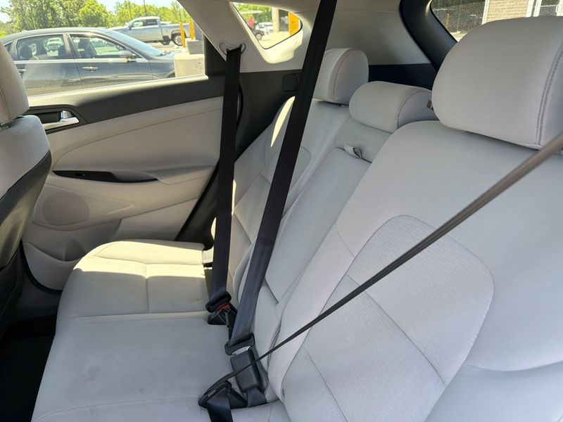Used 2020 Hyundai Tucson SELImage 23