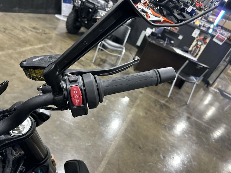 New 2026 CFMOTO 800NK Image 22