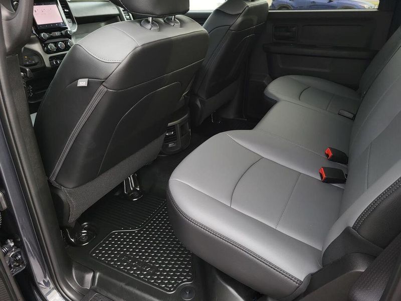 2025 RAM 2500 Tradesman Crew Cab 4x4 6