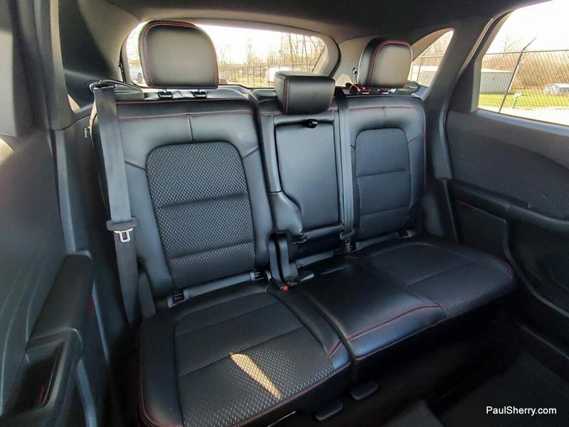 Used 2024 Ford Escape ST-Line
