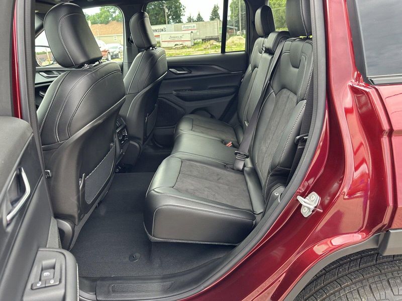 2024 Jeep Grand Cherokee Altitude XImage 14