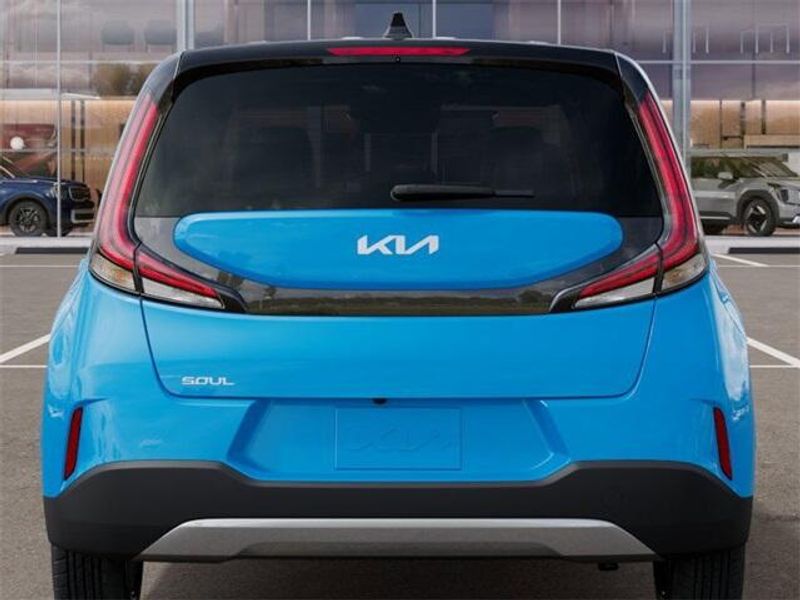 2025 Kia Soul SImage 13