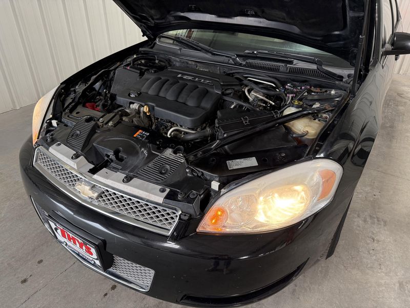 Used 2012 Chevrolet Impala LT FleetImage 14