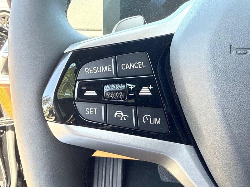 New 2026 BMW 3 Series 330i xDriveImage 21