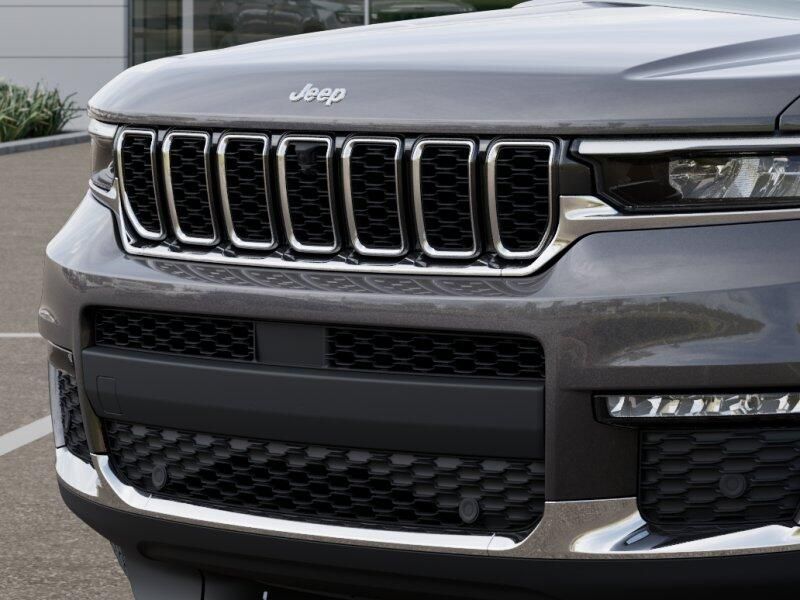 New 2025 Jeep Grand Cherokee L Limited 4x4Image 43