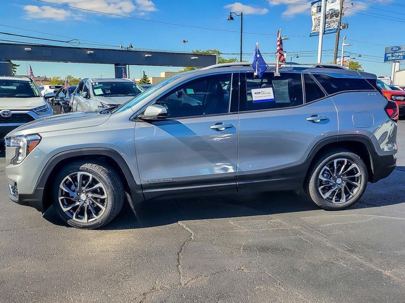 2023 Gmc Terrain SLT photo 4