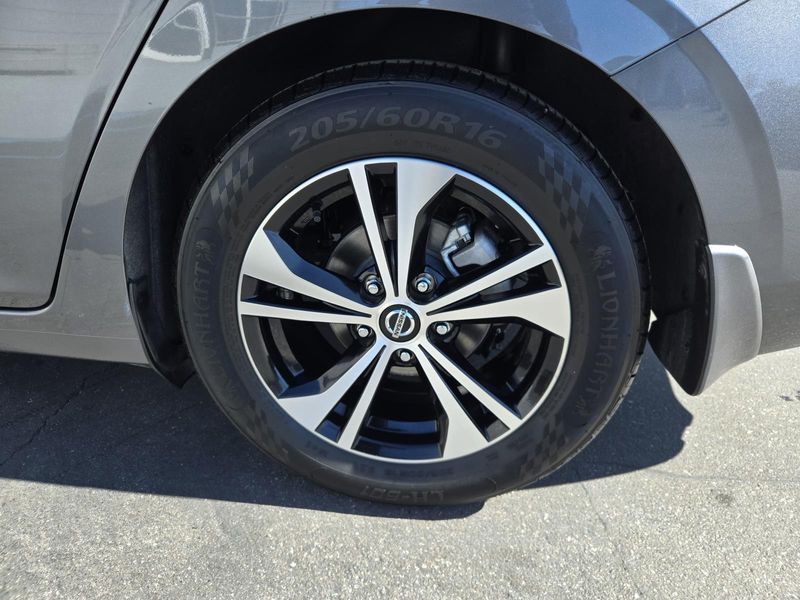 Used 2022 Nissan Sentra SV CVT