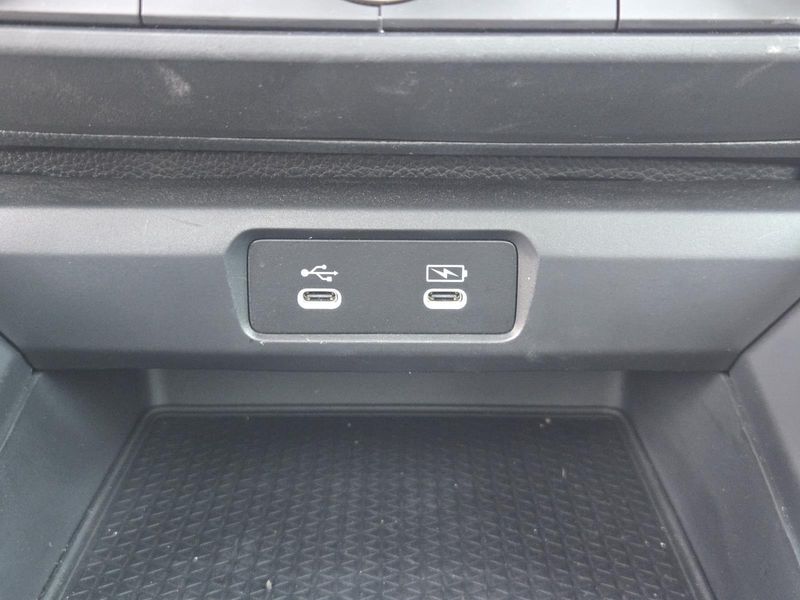 Used 2025 Honda Accord Sedan SE CVT