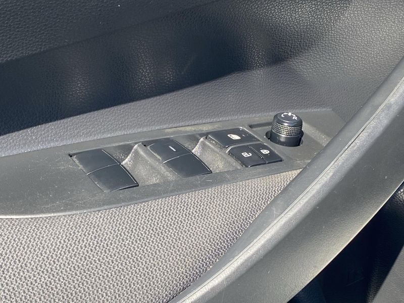 Used 2023 Toyota Corolla LEImage 17