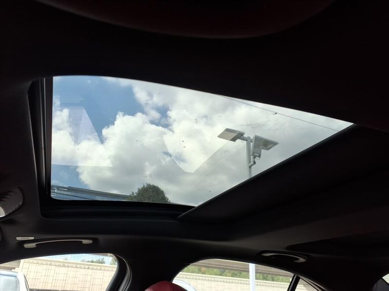 New 2025 Alfa Romeo Giulia RwdImage 15