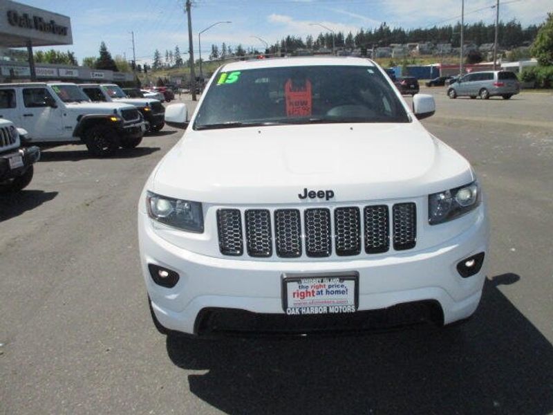 2015 Jeep Grand Cherokee AltitudeImage 3